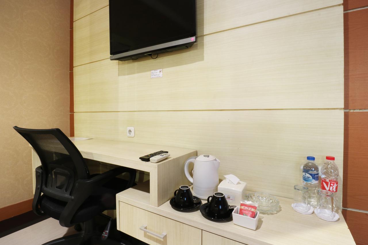 Raja Residence Jakarta Luaran gambar