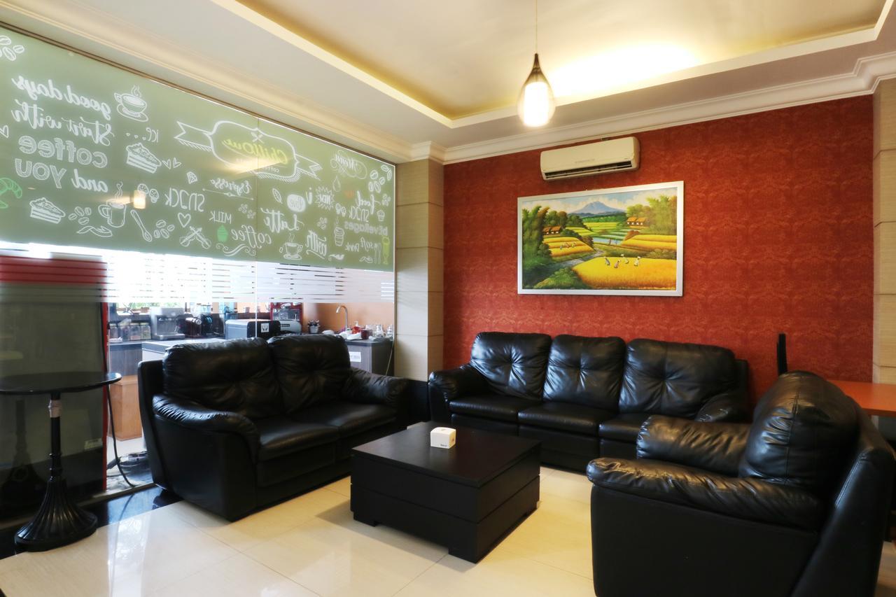Raja Residence Jakarta Luaran gambar
