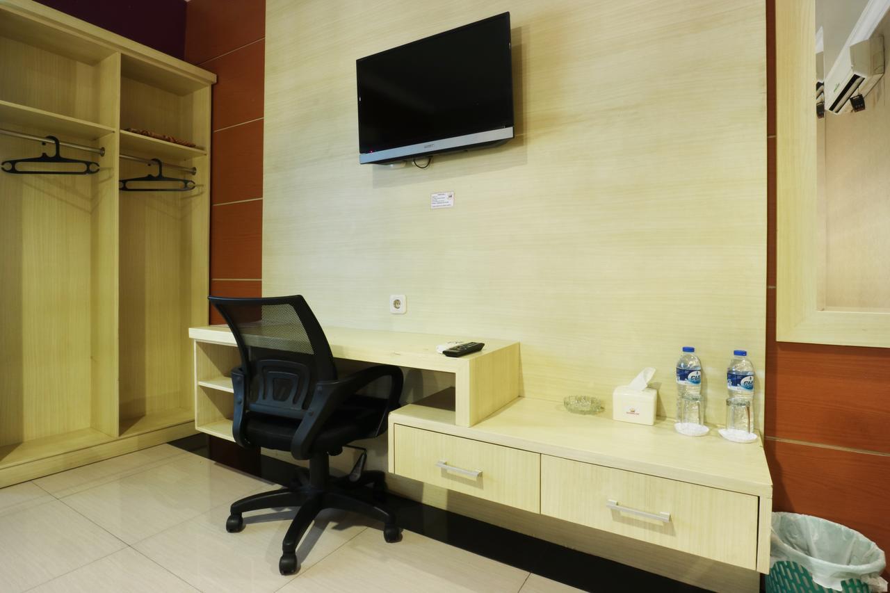Raja Residence Jakarta Luaran gambar