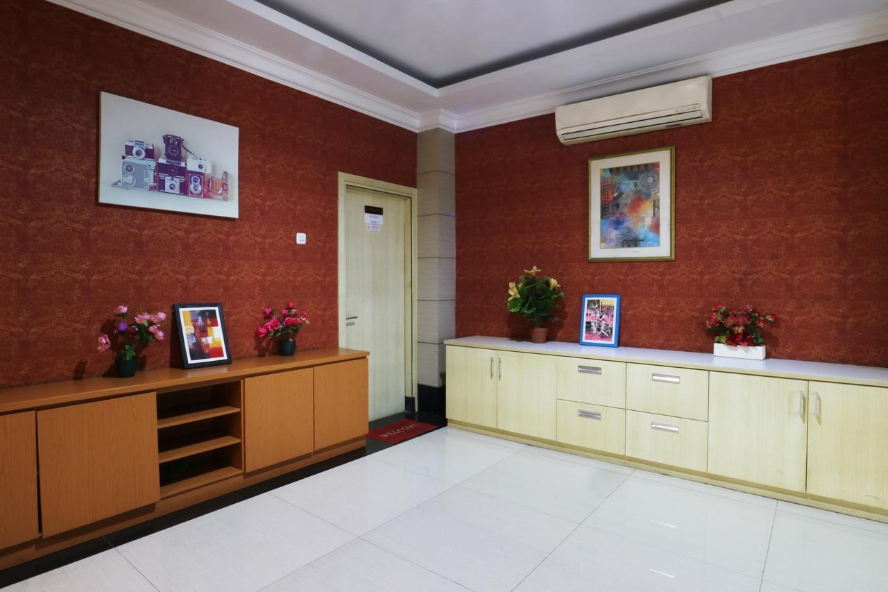 Raja Residence Jakarta Luaran gambar